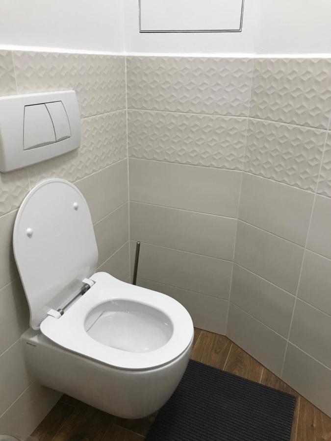 Maja Apartmán č 4 Besenova Exterior foto
