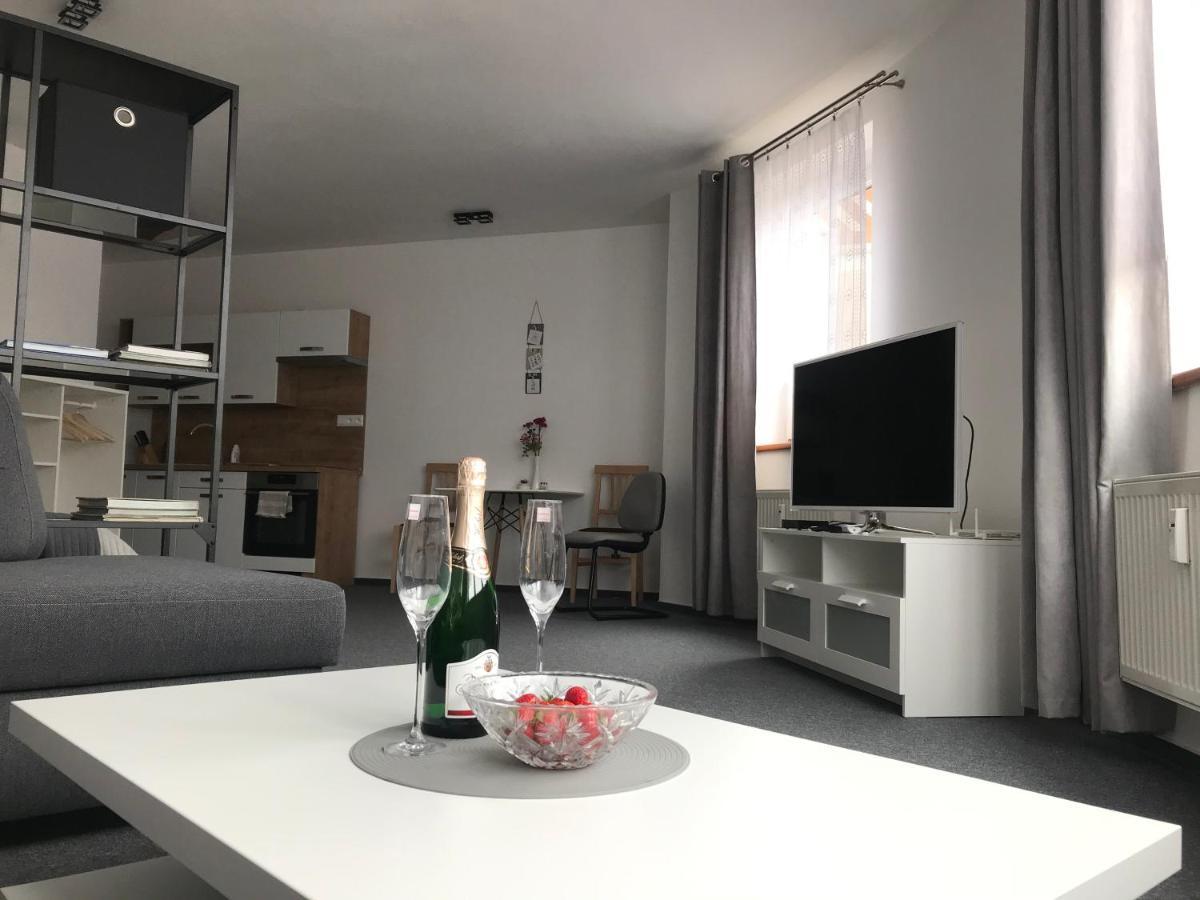 Maja Apartmán č 4 Besenova Exterior foto