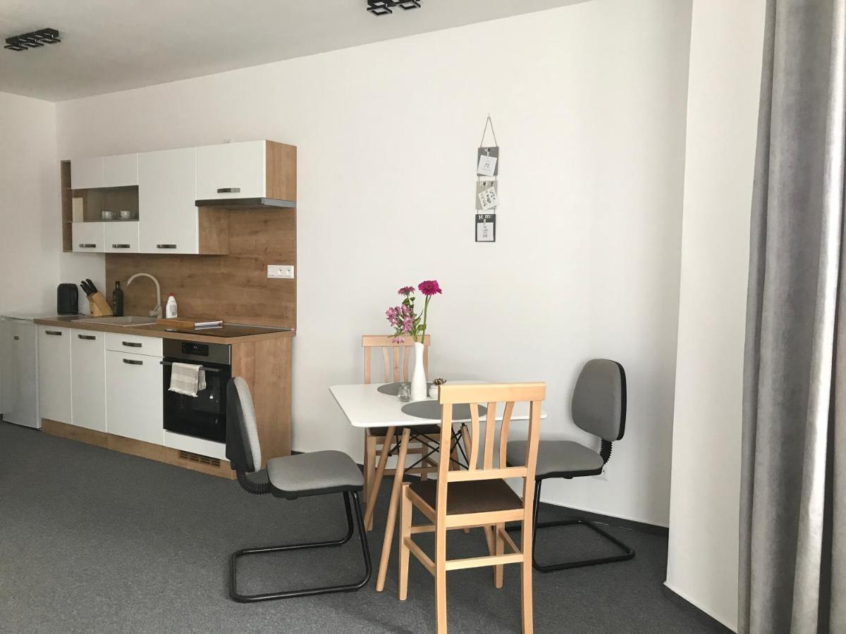 Maja Apartmán č 4 Besenova Exterior foto